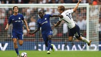 Rekor buruk Spurs di Wembley bertambah panjang saat menjamu Chelsea. Tottenham takluk dengan skor akhir 1-2, yang menandai kekalahan keempat dari lima pertandingan di Wembley. Foto: Dan Istitene/Getty Images