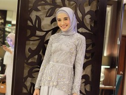 Zaskia Sungkar Minta Gubernur DKI Mudahkan Izin Usaha