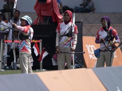 Perak Panahan Beregu Putri Dirayakan dengan Nyanyian Aku Ra Popo