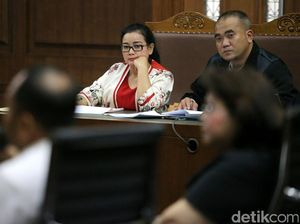 Miryam Diperiksa di Polda Metro, Polisi Dapat Izin dari Hakim Miryam Diperiksa di Polda Metro, Polisi Dapat Izin dari Hakim