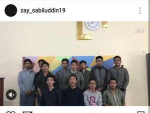 Ikut-ikutan Pasang Bendera RI Terbalik, Sekelompok Remaja Minta Maaf