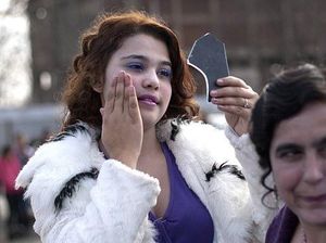 Cari Jodoh di Aplikasi, No! Cari Jodoh di Pasar, Yes! Cari Jodoh di Aplikasi, No! Cari Jodoh di Pasar, Yes!