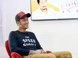 Haru! Cara Tora Sudiro Beri Pengertian ke Anak Soal Status Hukumnya