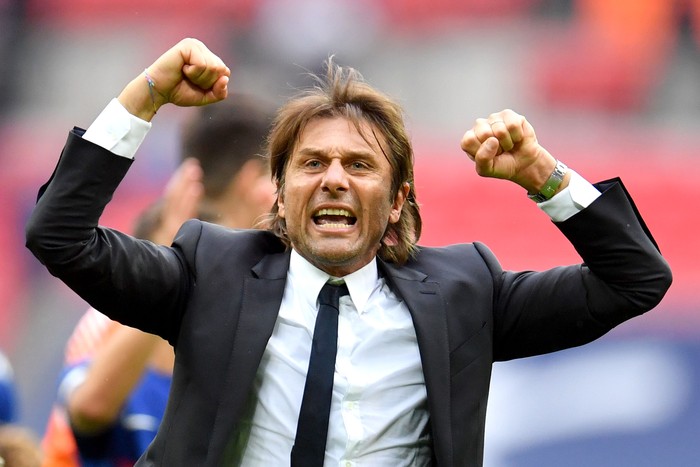 LONDON, ENGLAND - AUGUST 20:  Antonio Conte, Manager of Chelsea celebrates victory after the Premier League match between Tottenham Hotspur and Chelsea at Wembley Stadium on August 20, 2017 in London, England.  (Photo by Justin Setterfield/Getty Images)
