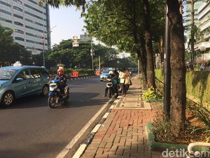 Djarot: Feeder TransJ Ditambah untuk Penumpang Lewat Rasuna Said