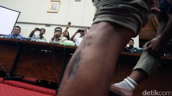Pansus KPK Rapat dengan Korban Kasus Novel