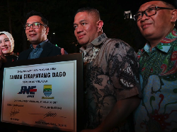 JNE Hantarkan Kebahagiaan untuk Masyarakat Indonesia