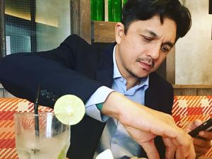 Foto: Sisi Lain Engku Emran, Pria Malaysia Kekasih Laudya Cynthia Bella