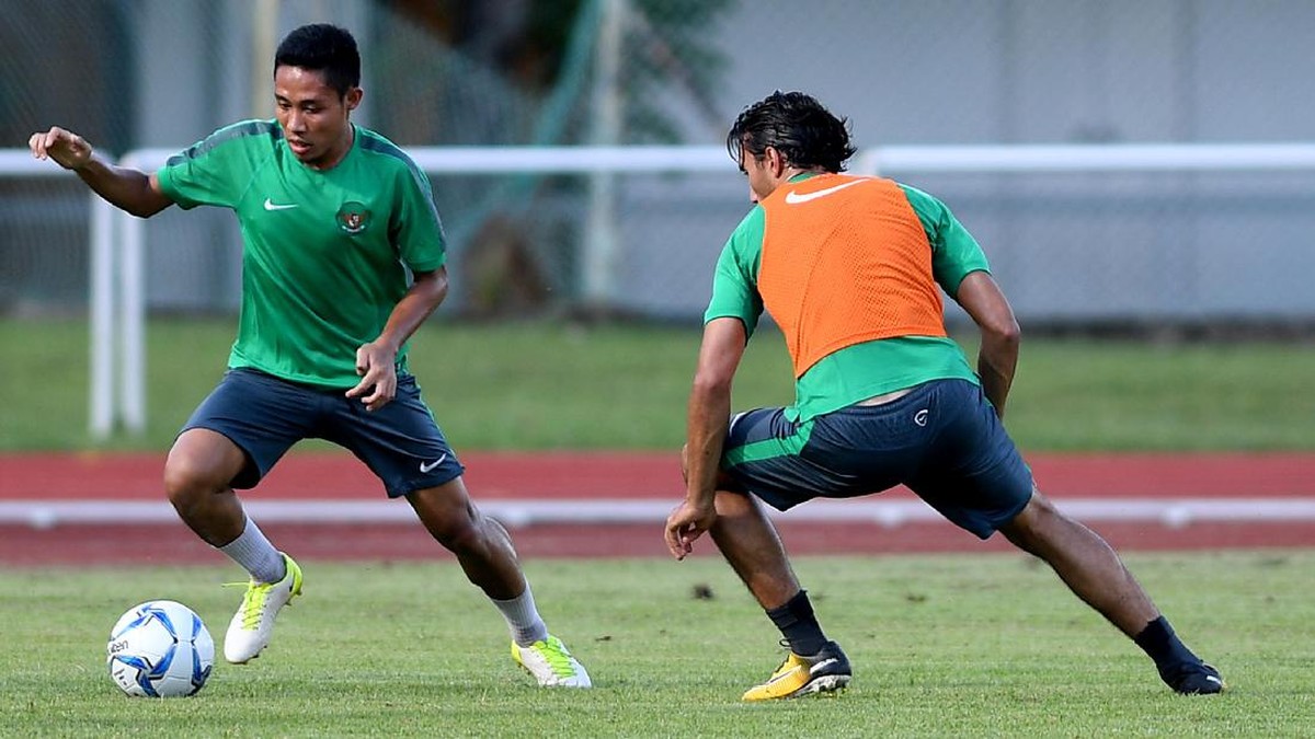 Evan Dimas dalam latihan timnas Indonesia (Foto: Sigid Kurniawan/ANTARA FOTO)