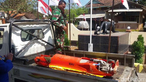 Foto: Ini Pesawat Tanpa Awak yang Jatuh dari Langit Garut