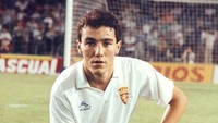 Karier profesional Xavi Aguado berlangsung di kurun waktu 1988-2003. Ngetop sebagai kapten Real Zaragoza, mantan bek ini sudah 18 kali dapat kartu merah di partai La Liga. (Foto: xaviaguado.es)