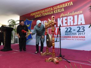 Buka Bursa Kerja, Risma: Jangan Hanya Kerja, Ciptakan Inovasi