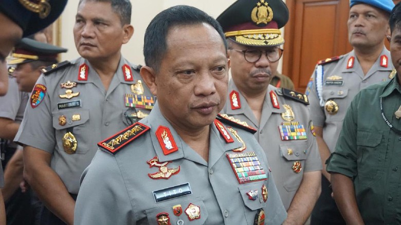 Kapolri Ingin Ekspedisi Polwan ke Carstensz Diangkat ke Layar Lebar