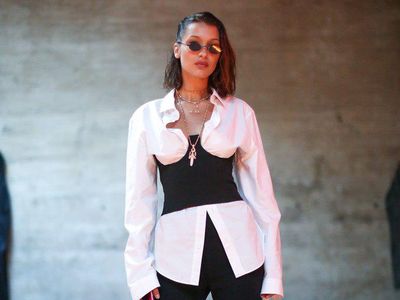 Bye! 7 Tren Fashion yang Sebaiknya Kamu Tinggalkan di 2018