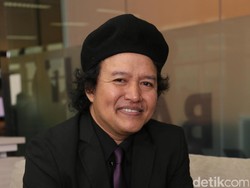 Andrea Hirata Komentari Laku atau Tidaknya Novelnya di Mancanegara