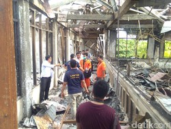 Polisi Gelar Pra-rekonstruksi Pembakaran Gedung Rektorat Unimal