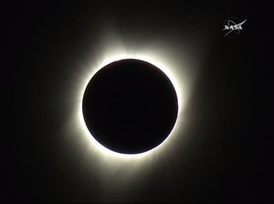 Gerhana Matahari Total Muncul, Langit Amerika Serikat Gelap