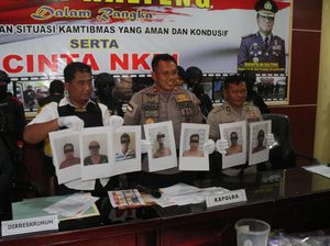 Tersangka Pembakar 7 SD Minta Gubernur Kalteng Diperiksa Tersangka Pembakar 7 SD Minta Gubernur Kalteng Diperiksa
