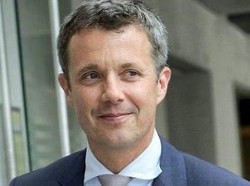 Putra Mahkota Kerajaan Denmark Ditolak Masuk Bar di Brisbane