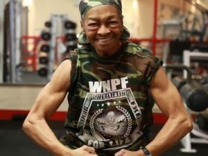 Deretan Nenek-nenek Super! Juara Binaraga Hingga Mampu Angkat Beban 111 Kg