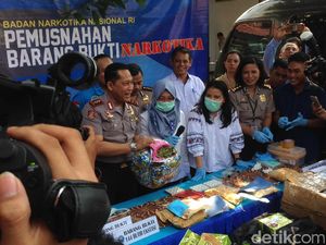 BNN Musnahkan 60 Kg Sabu dan 144 Ekstasi dari 7 Kasus