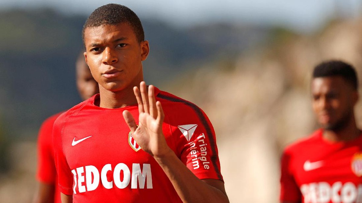 AS Monaco bisa mendapat keuntungan kalau Kylian Mbappe jadi pindah dari PSG ke Real Madrid. (Foto: Eric Gaillard/Reuters)