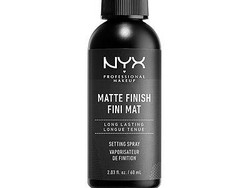 Makeup Ini Jadi Viral Setelah Diulas Wanita yang Jadi Korban Tabrakan