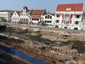 Foto: Renovasi Kali Krukut di Little Amsterdam Jakarta Foto: Renovasi Kali Krukut di Little Amsterdam Jakarta