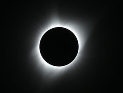 Gerhana Matahari Total 2 Juli Terlihat Jelas di Chile dan Argentina