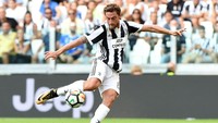 Claudio Marchisio. Masih jadi pemain Juventus, Marchisio kini justru santer dikaitkan dengan Chelsea dan AC Milan. (Foto: Pier Marco Tacca/Getty Images)