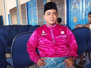 Mengenal Sosok Rahmad Hidayat, Pelopor Anti Merokok dalam Rumah di Riau Mengenal Sosok Rahmad Hidayat, Pelopor Anti Merokok dalam Rumah di Riau