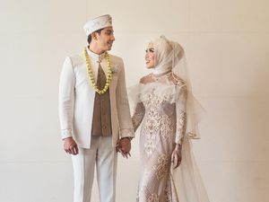 Kata Medina Zein Saat Netizen Nyinyir Pernikahannya dengan Adik Ayu Azhari Kata Medina Zein Saat Netizen Nyinyir Pernikahannya dengan Adik Ayu Azhari