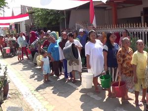 Air PDAM Tak Mengalir 3 Bulan, Warga Kandangan Benowo Krisis Air