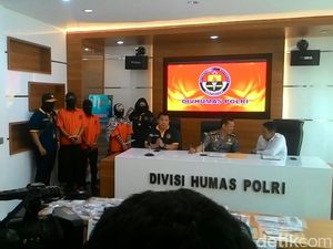 Polisi Incar Pemesan Jasa Penyebaran Isu SARA Sindikat Saracen Polisi Incar Pemesan Jasa Penyebaran Isu SARA Sindikat Saracen