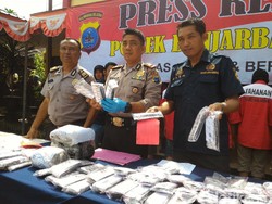 PT Zenith Pharmaceutical: Pil Carnophen Zenith Dibuat Pemalsu