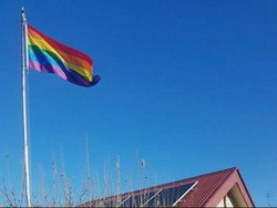 Bendera Pelangi di Kantor Pos Australia Ini Diperintahkan Dicopot