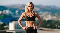 Tubuh Seksi dan Perut Sixpack Ala Personal Trainer Seleb Hollywood