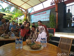 Sri Mulyani Ingatkan Kades Ponggok: Jangan Korupsi! Sri Mulyani Ingatkan Kades Ponggok: Jangan Korupsi!