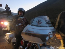 Ferry Maryadi Jatuh-Bangun Naik Harley-Davidson di Pasir Bromo