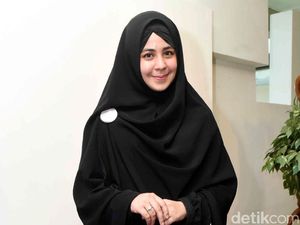 Posting Foto Bayi Perempuan, Risty Tagor Sudah Nikah Lagi? Posting Foto Bayi Perempuan, Risty Tagor Sudah Nikah Lagi?