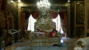 Potret Megahnya Istana Negeri Dongeng Bos First Travel