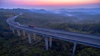 Foto: Lewati Lembah dan Gunung, Begini Cantiknya Tol Bawen-Salatiga