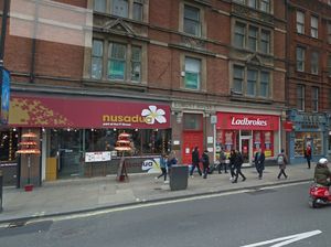 Restoran Rp 15 M Bos First Travel di London Dekat Istana Buckingham