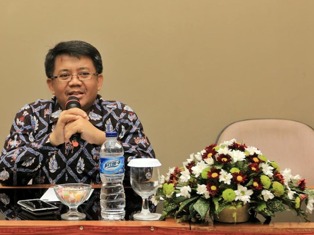 PKS Bicara Ekonomi Sulit dan Analogi Dua Istri dari NasDem PKS Bicara Ekonomi Sulit dan Analogi Dua Istri dari NasDem