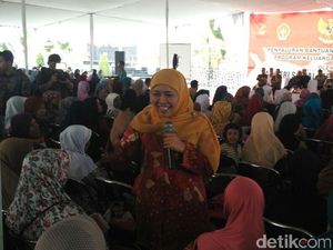 Ini yang Disampaikan Mensos Khofifah ke Jokowi di Istana Pagi Tadi