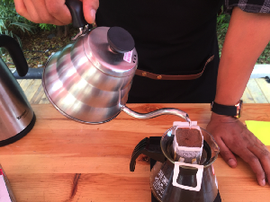 Tren Menyeduh Kopi Kekinian ala Generasi Millenials Tren Menyeduh Kopi Kekinian ala Generasi Millenials