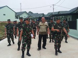 KSAD Tinjau Pembangunan Pangkalan Satuan Elit Kostrad di Lebak KSAD Tinjau Pembangunan Pangkalan Satuan Elit Kostrad di Lebak
