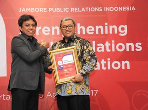 Lawan Hoax, Gubernur Jabar Kenalkan Jurnalisme Tabayun