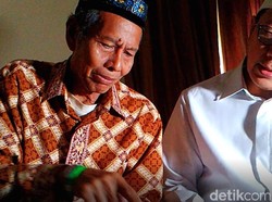 Perjuangan Penarik Becak dan Marbut Ini Berhaji Buat Menag Terkesan
