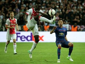 Tottenham Datangkan Gazzaniga dan Davinson Sanchez